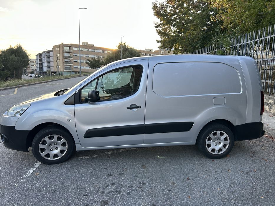 Peugeot Partner L2 XL Longa 3lugares 2012