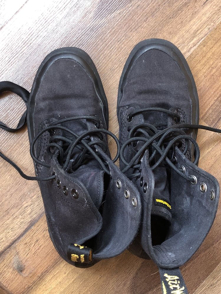Dr martens nike rift converse взуття кеди кросівки