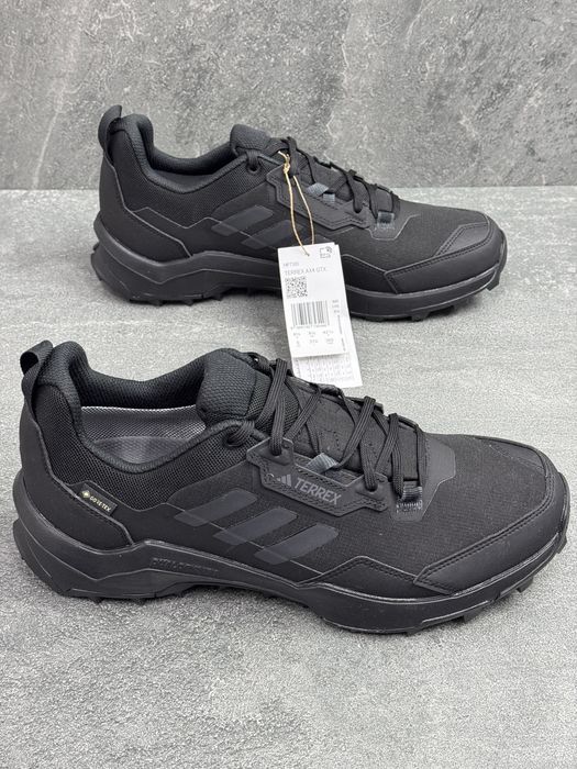 Чорні трекінгові термо кросівки Adidas Terrex AX4 Gore tex HP7395