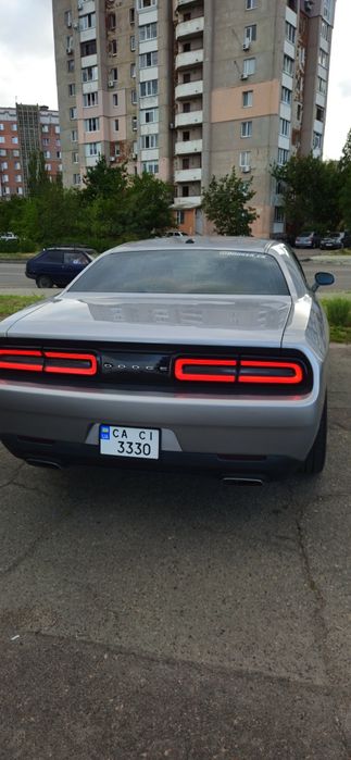 Продам dodge challenger 3.6