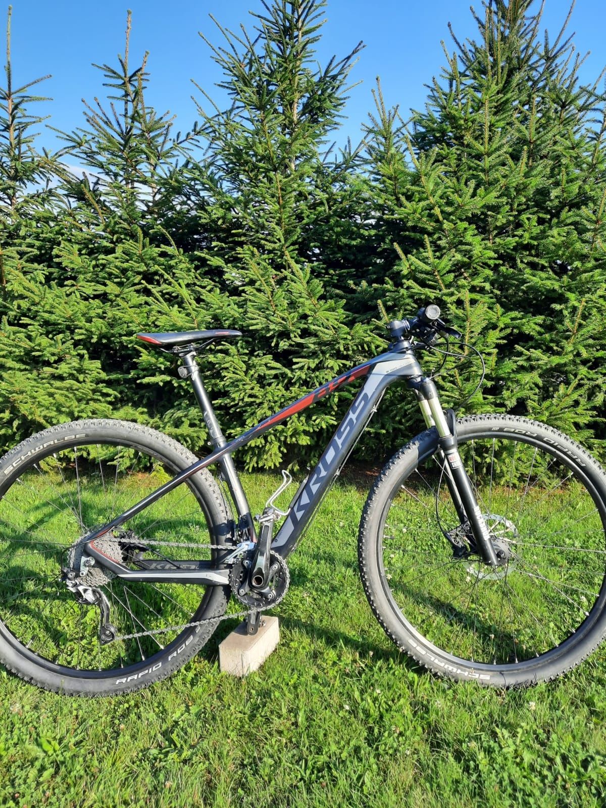 Rower mtb xc górski kross level b9 carbon 29