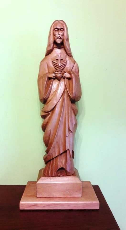 Figurka Jezusa, drewno lipowe  36 x 15