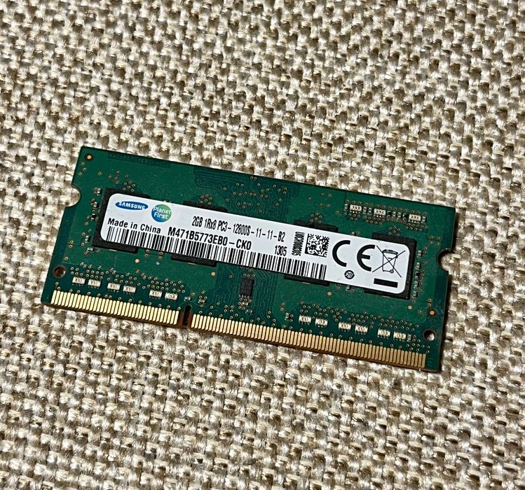 Pamięć RAM DDR3 Samsung 2GB 1Rx8 PC3-12800S