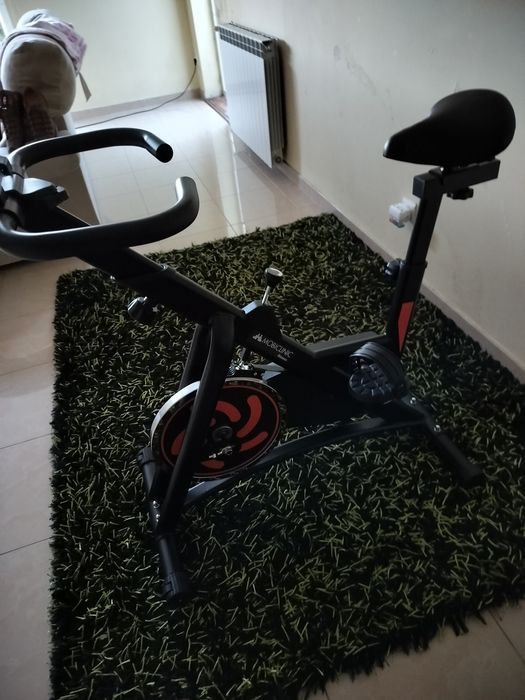 Bicicleta estática semi-profissional como nova com garantia