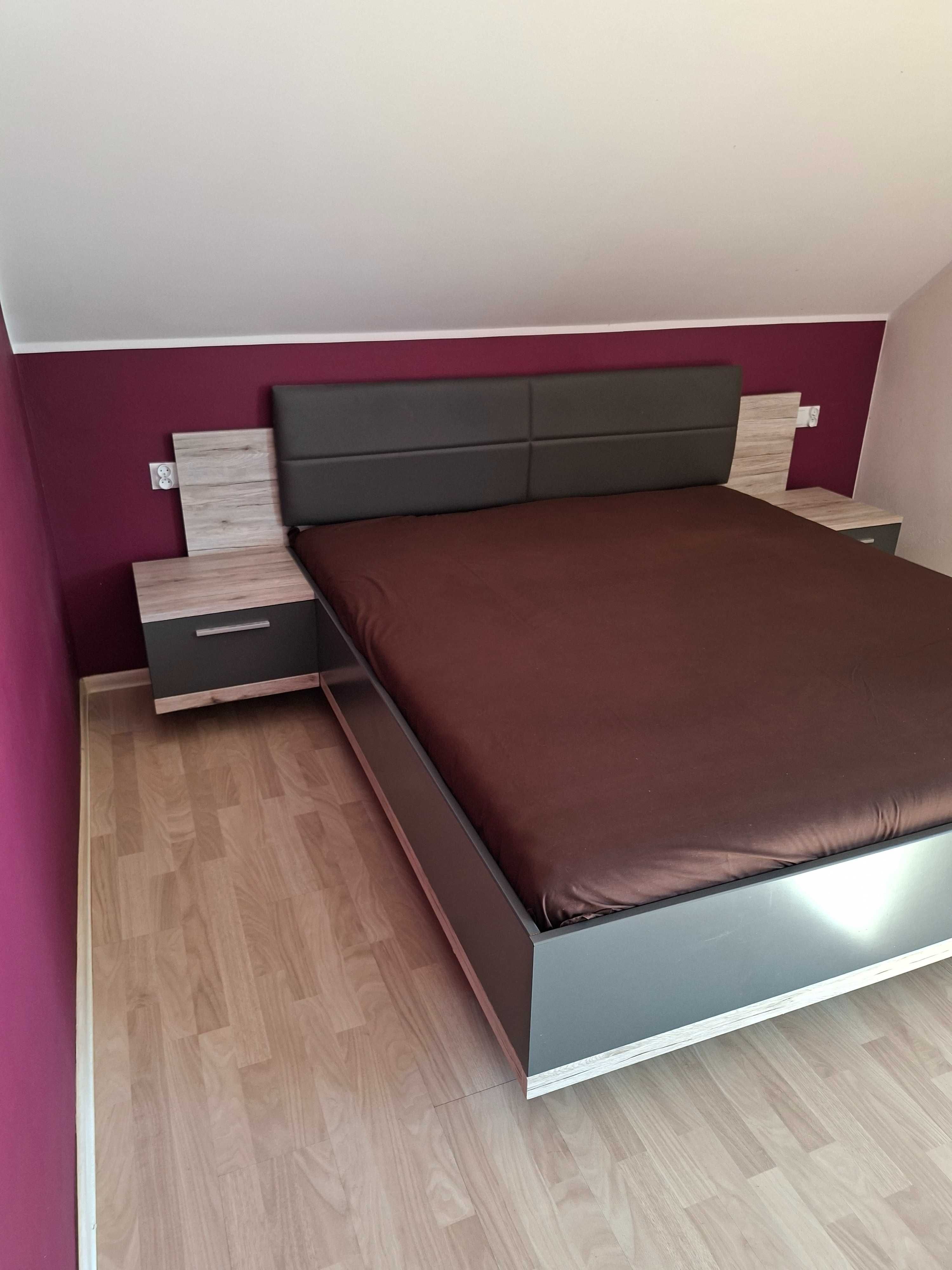 Sprzedam łóżko 200x220 BRW