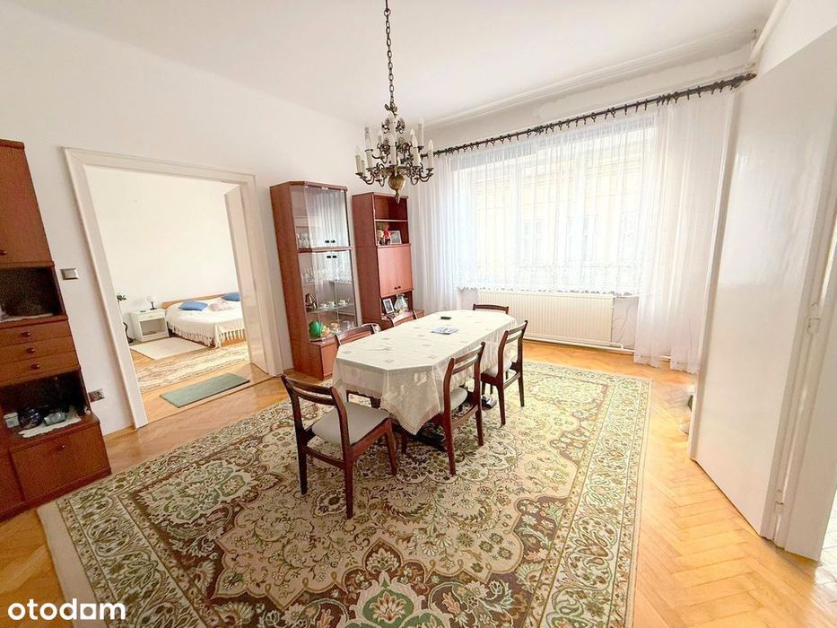 mieszkanie/bezczynszowe/ 1 piętro/balkon/garaż