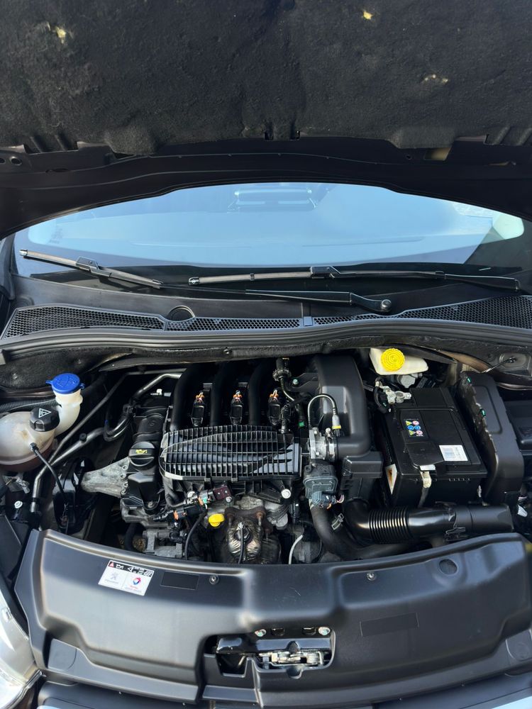 Peugeot 208 1.2 PureTech (2012) – 95.000km – Excelente Estado