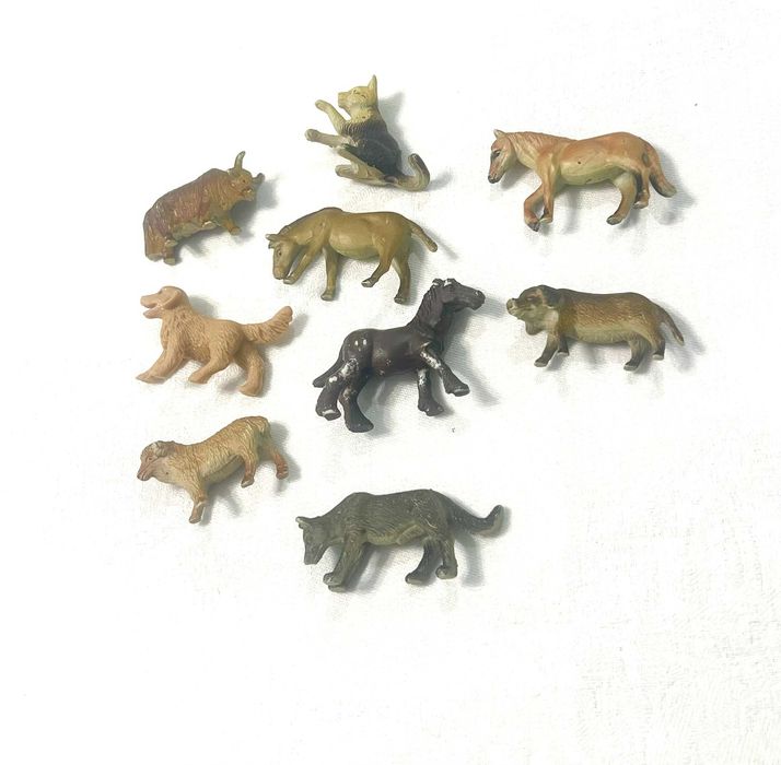 Набор реалистичных  фигурок животных