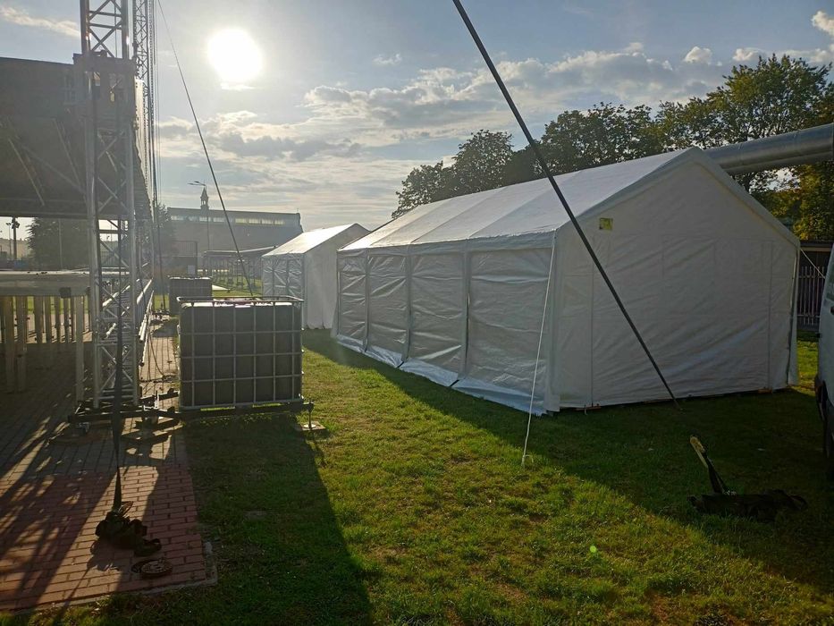 wynajem NAMIOT z podłogą