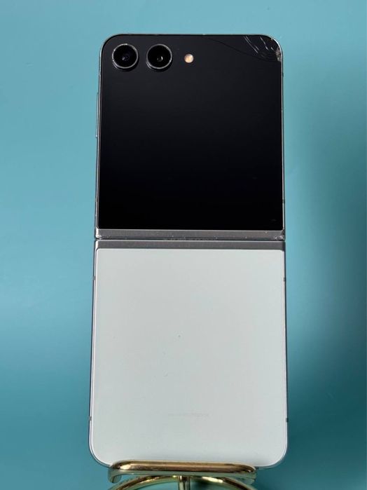 Уцінка Samsung Z flip 5 256GB |Частинами0%|Гарантія |Неверлок (25136)