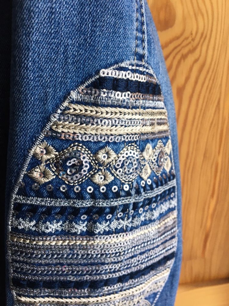 Nowa jeansowa kurtka z cekinami rozm.L /40 TK Maxx