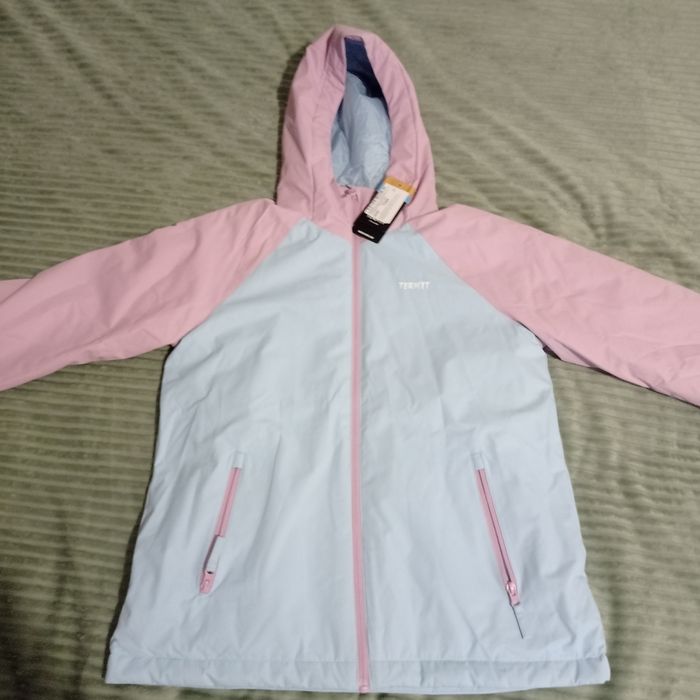 Куртка, нова на весну, осінь.