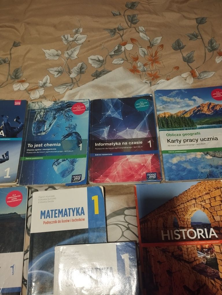 Podręczniki liceum, technikum klasa 1