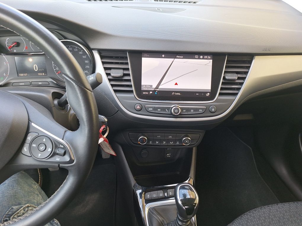 Opel Crossland x kamera cofania