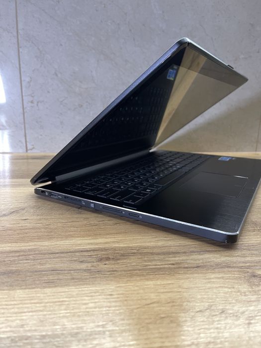 Ноутбук 15,6 Asus Q502L Core i5-трансформер, SSd 120Gb, сенсорний