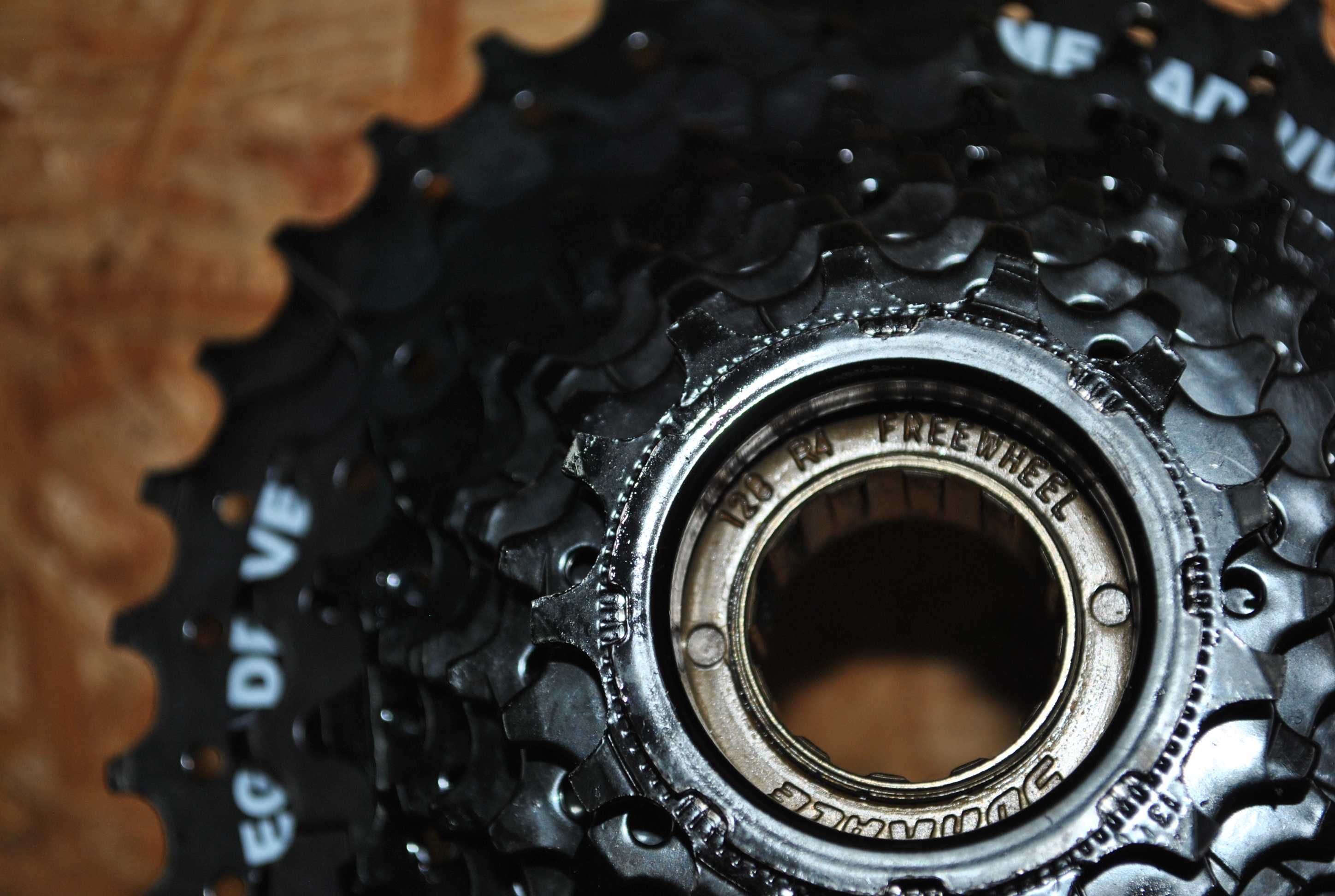 Nowy Wolnobieg SUNRACE 8  13-34 8S XC MTB SZOSA