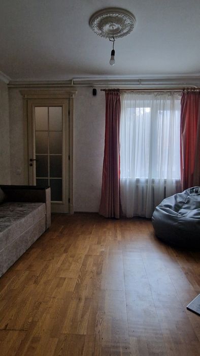 Двухповерховий будинок Холодна балка Перша лінія Ліман