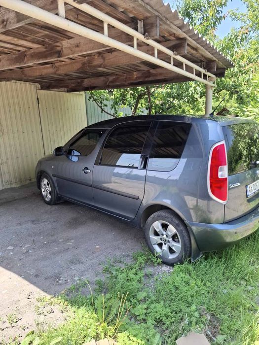 Продам Skoda roomster