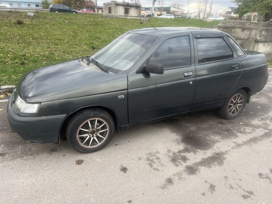 Продам ваз 2110 продам