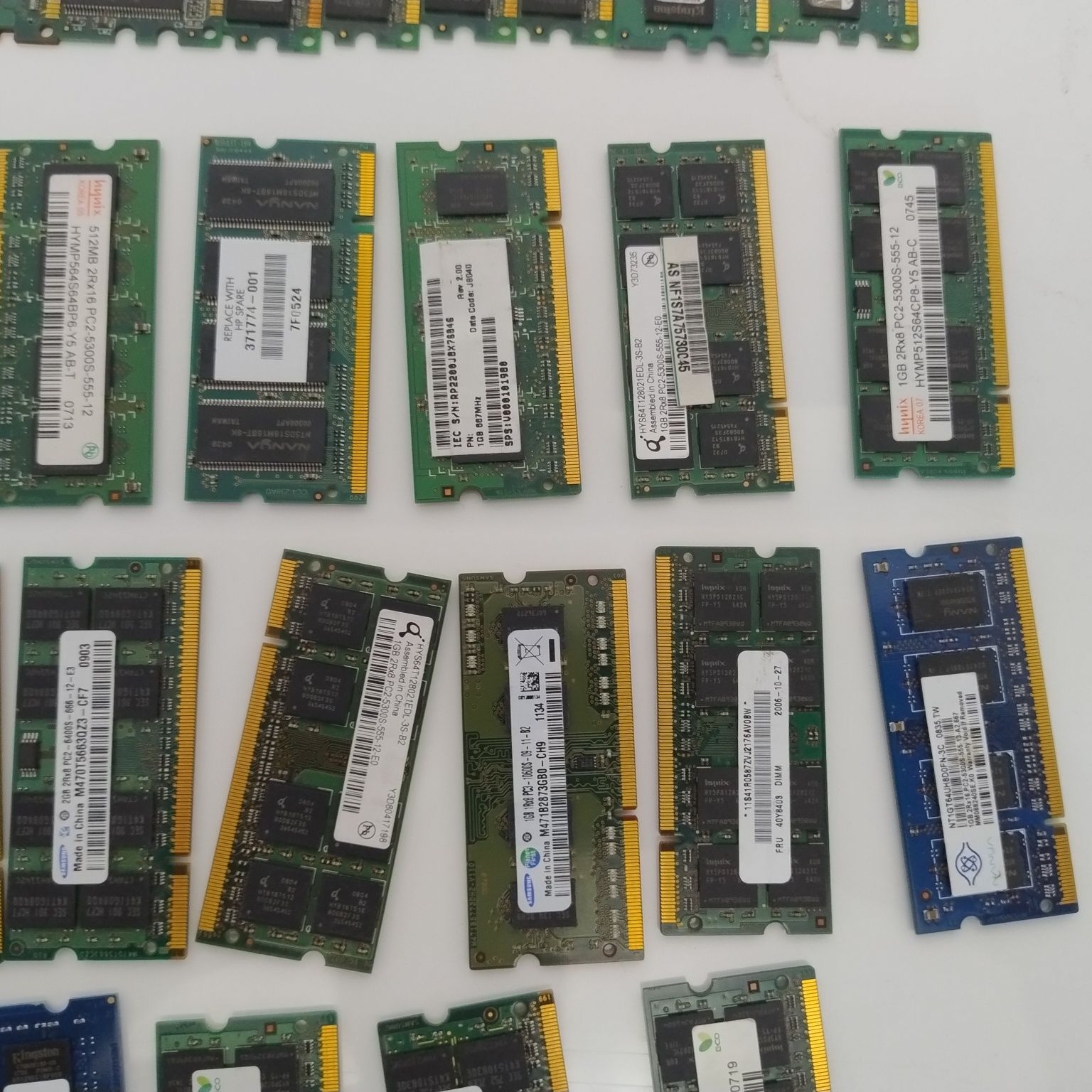 Pamięć RAM laptop stacjonarka 45szt.