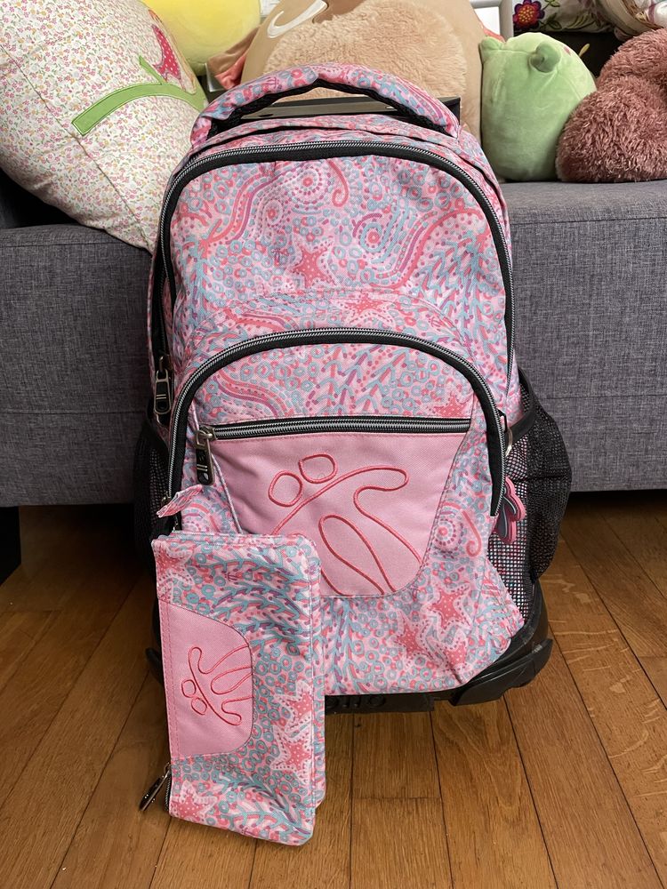 Mochila Totto trolley com estojo