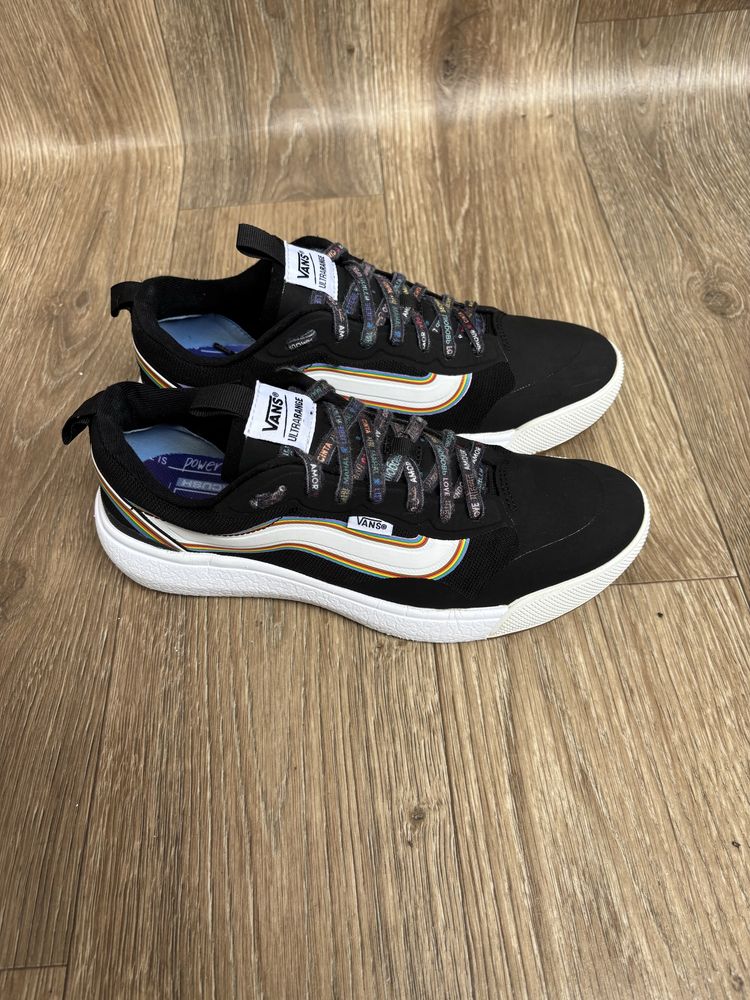 Vans р.42 уст.27см Чоловічі кеди кросівки Ванс UltraRange EXO Pride