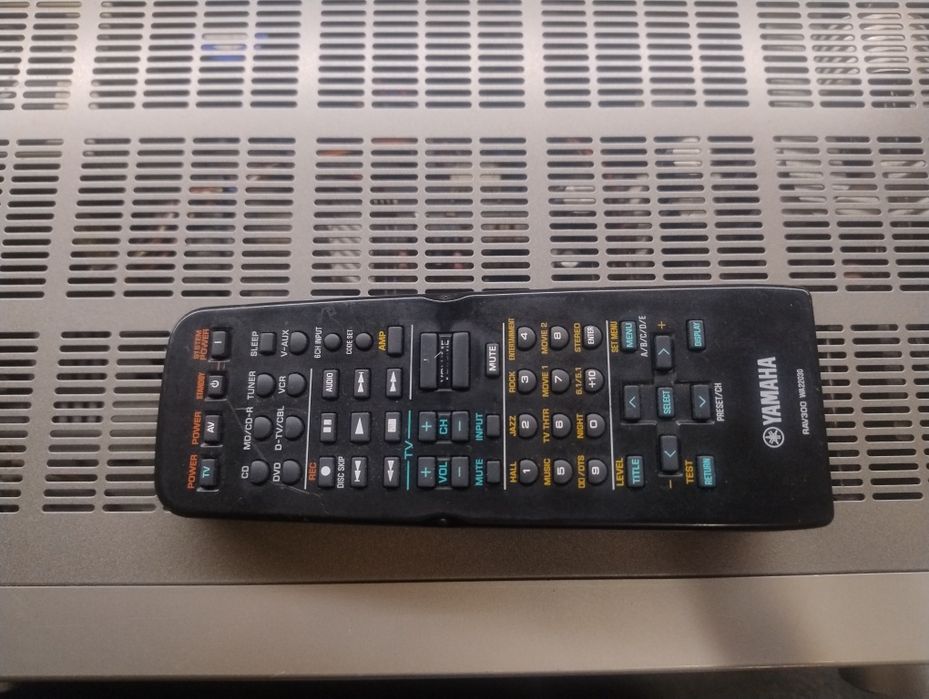 Amplituner Yamaha RX-V440 RDS + pilot