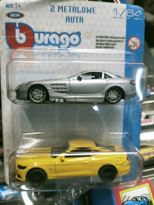 Burago resorki dodge challenger srt o Mercedes AMG zestaw