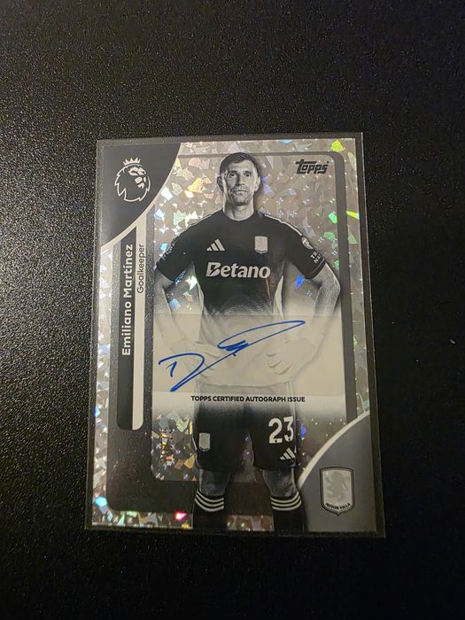 Karta Toops Emiliano Martinez autograf w limicie 18/75