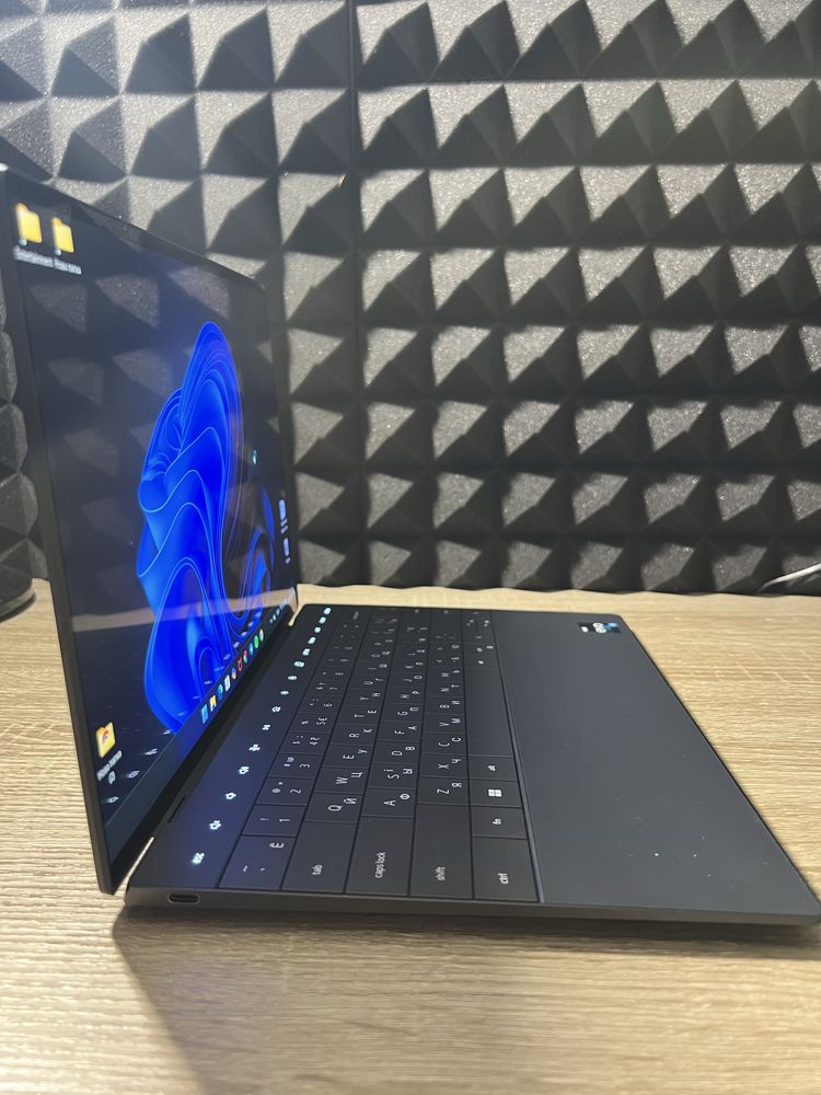 Продам ноутбук Dell XPS 13 Plus (9320) – OLED 4K, i7-1260P, 2TB