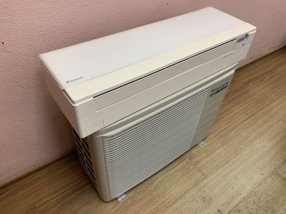 Кондиционер инверторный БУ Daikin EMURA FTXG25EV1BW Тепловой насос JP