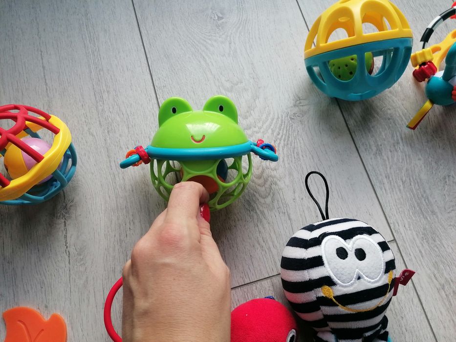 Grzechotki gryzaki zabawki kontrastowe Canpol Baby