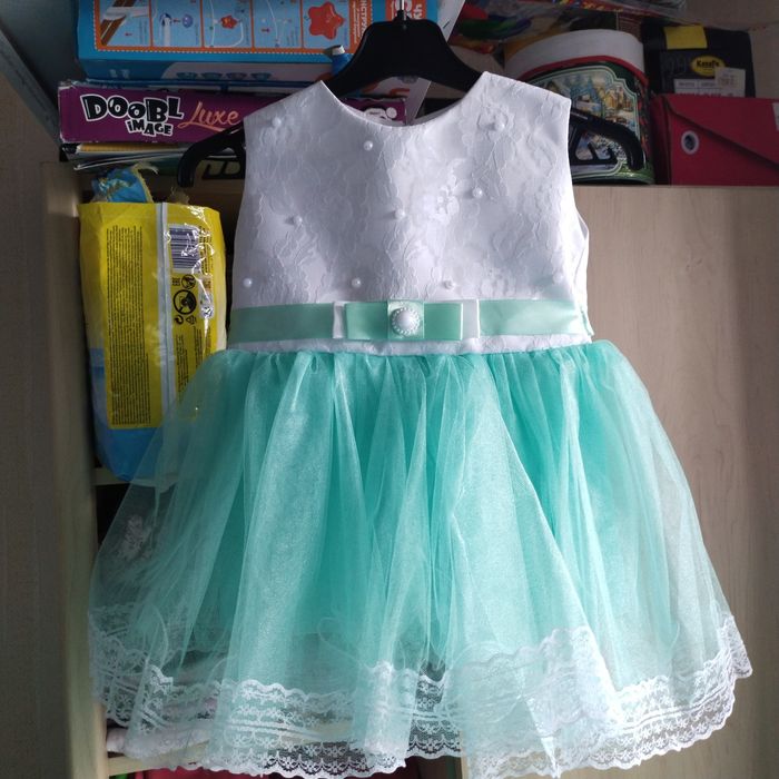 Фемелі лук Family look на 1 рік сукні мама + доня