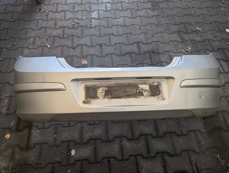 Zderzak tył tylny Opel Astra H III HB Z157