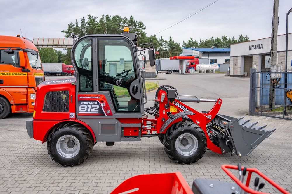 Ładowarka kołowa przegubowa udźwig 1200 kg + osprzęt + szerokie opony