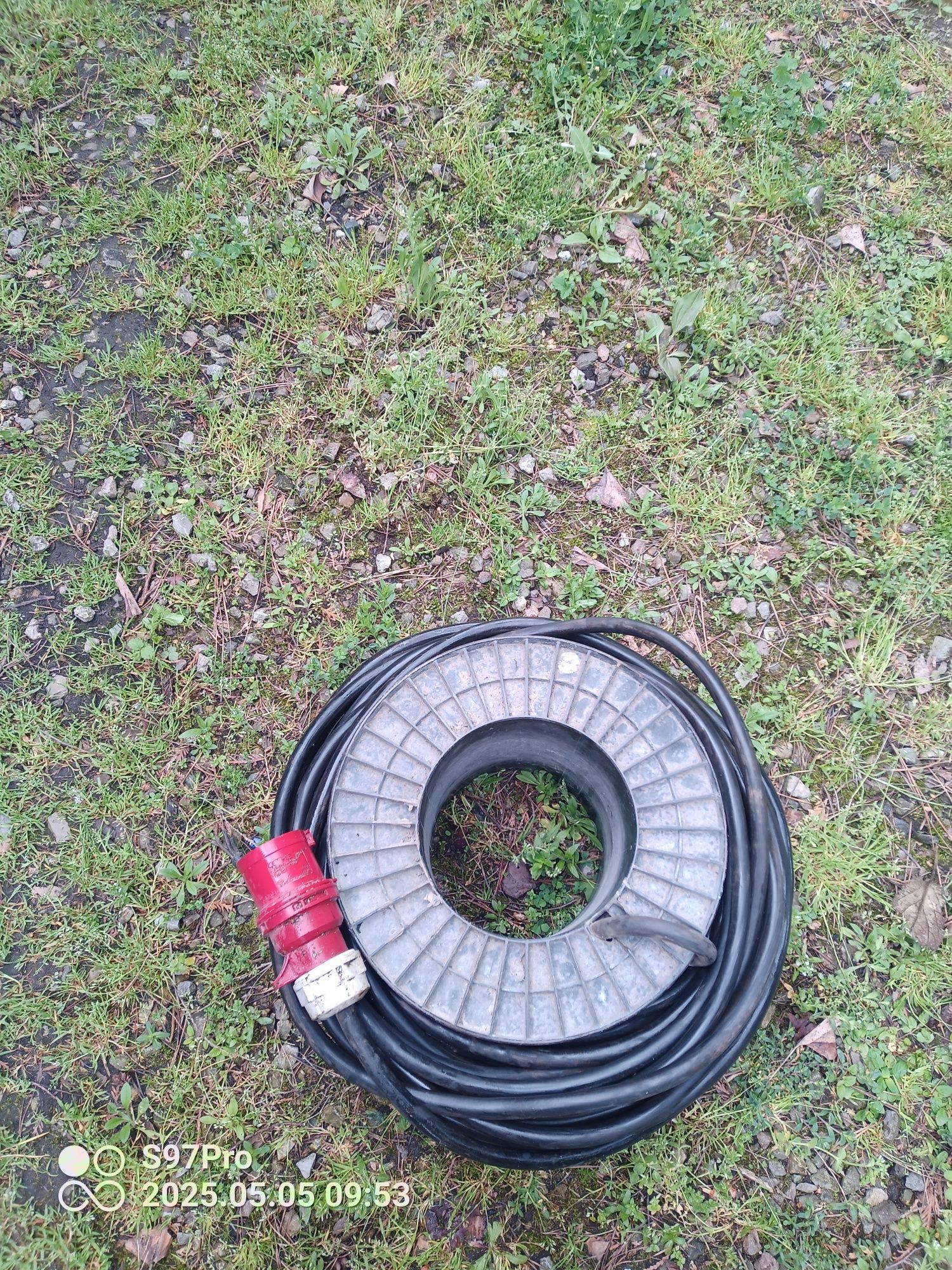 kabel siłowy 4x2.5 żyłowy używany około 55 m