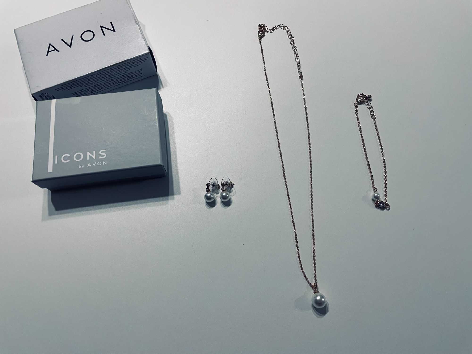 Avon Icons komplet biżuterii złoto z perełkami