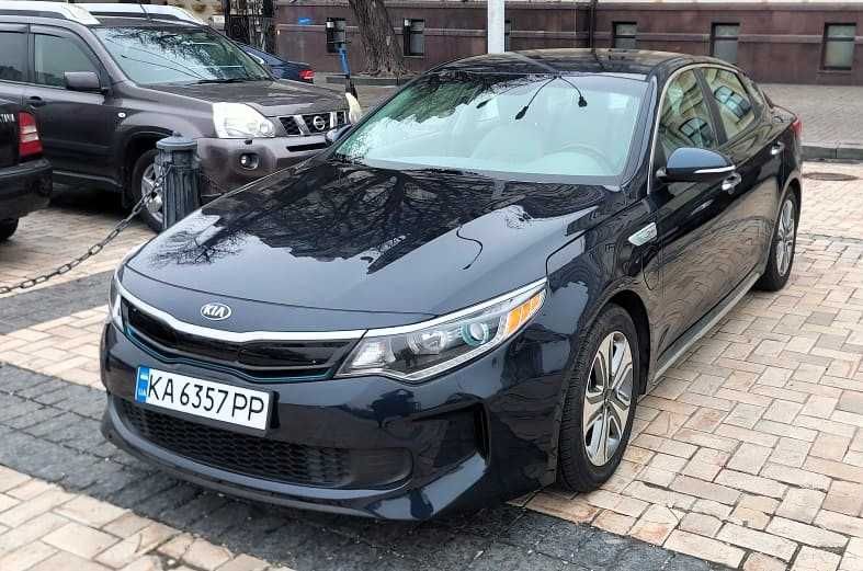 Kia Optima, 2017, Гібрид - Плагін