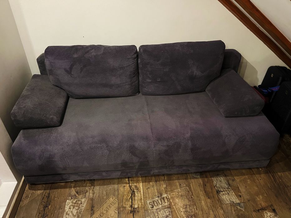 Kanapa rozkładana szara