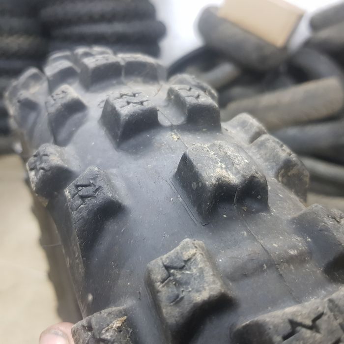 Opona nr a78 Pirelli scorpion mx 32 90/100-21 motocyklowa przod przedn