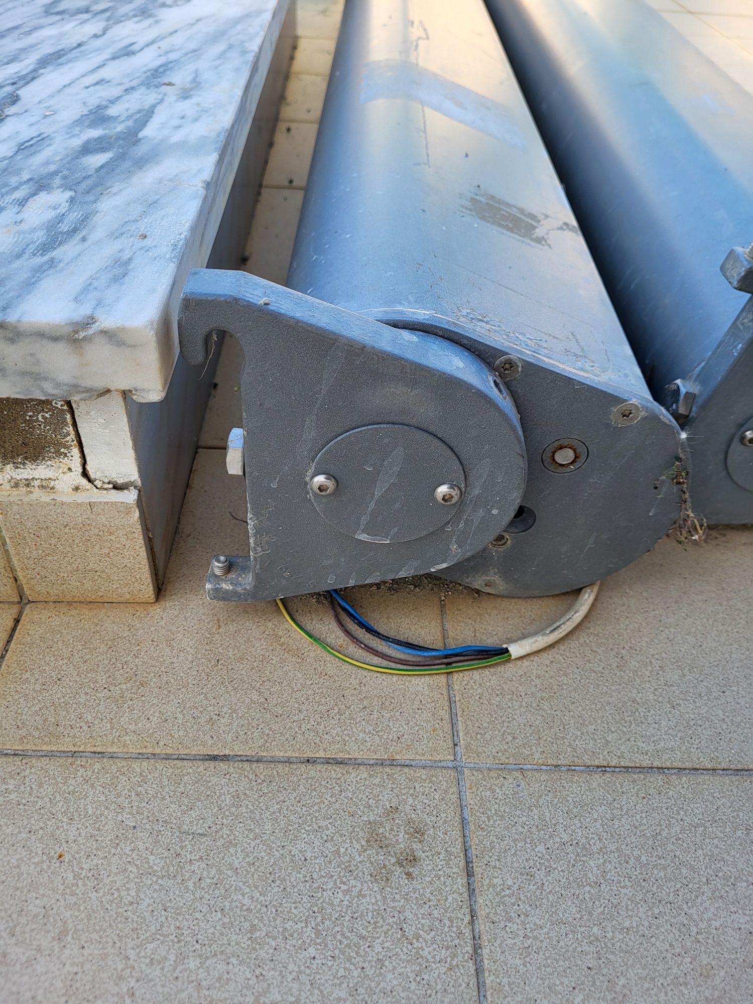 Toldos extensíveis elétricos