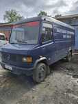 Продам мерседес 609