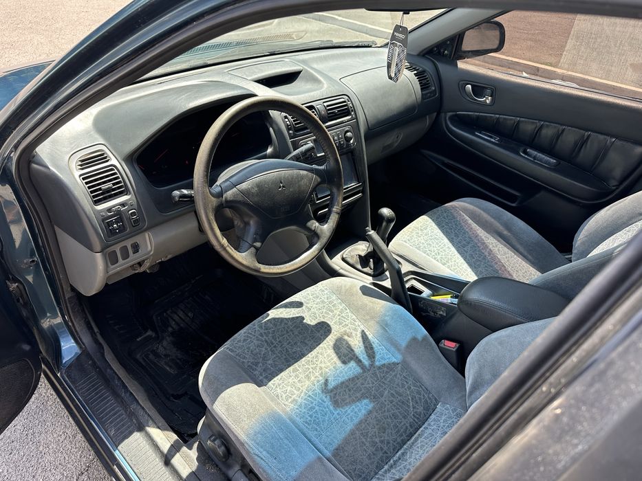 Продам mitsubishi galant