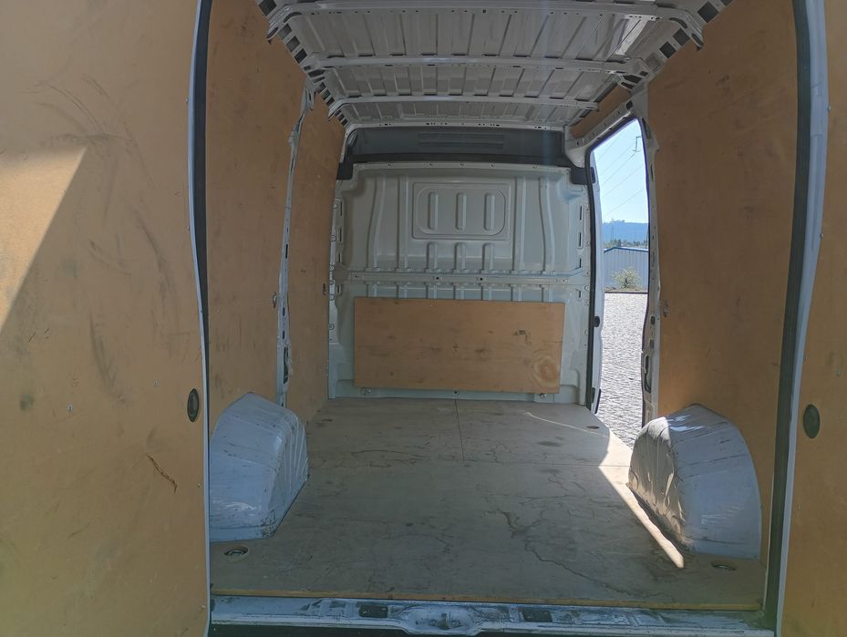 Peugeot Boxer 333 L2H2 2.2 BlueHDi