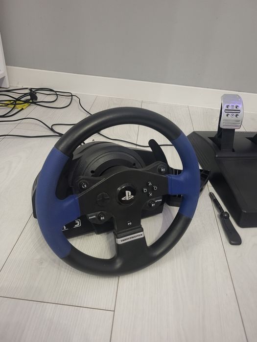 Kierownica thrustmaster t150RS PRO