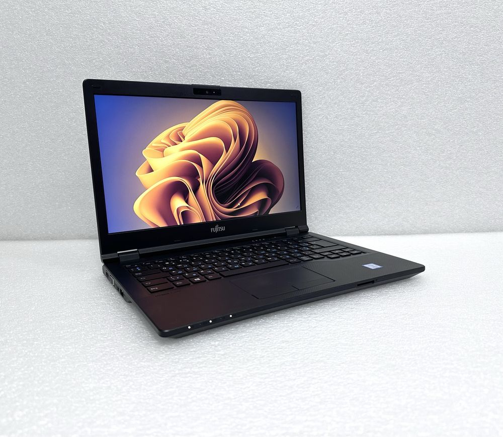 Ноутбук Fujitsu E449 14" IPS i3-8130U 8GB DDR4/ 256GB SSD M.2 4G LTE