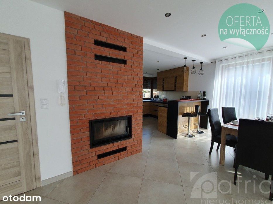 Wykończony dom wolnostojący w Dobrej