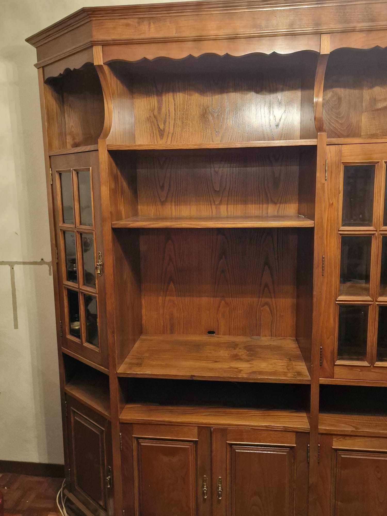 Bar de Sala em Madeira (completo)