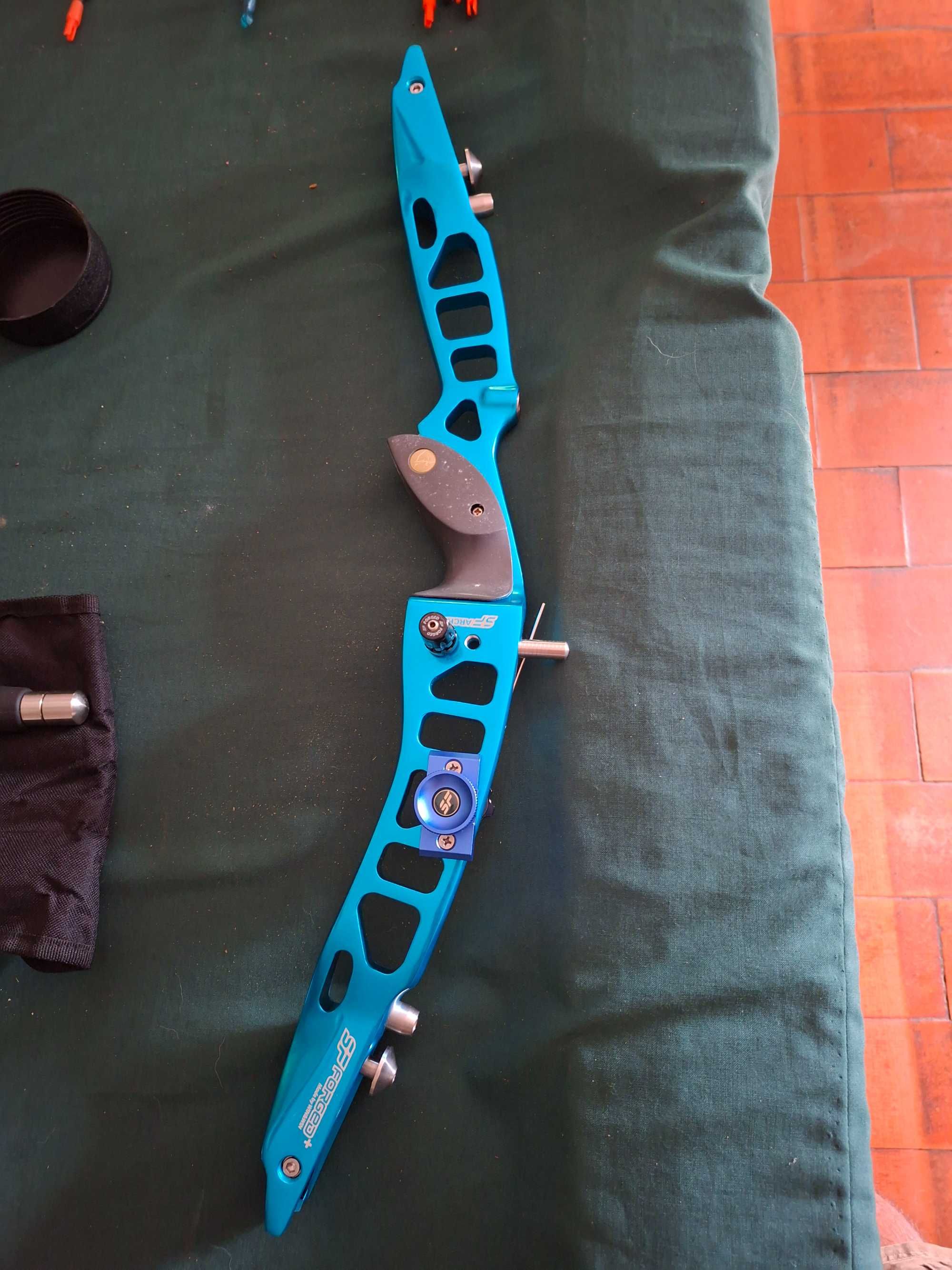 Arco recurvo Sf Archery