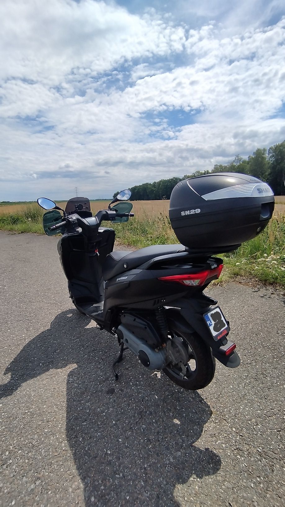 Skuter Aprilia Sxr 50 2021r 15.200km